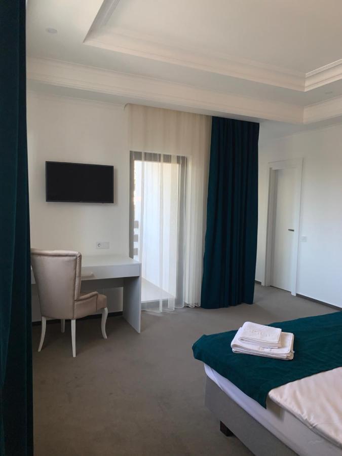 Отель Vila Berlin Пояна-Брашов Экстерьер фото